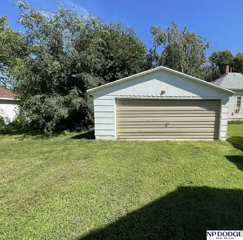 606 Mill Street, Council Bluffs, IA 51503