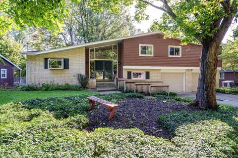 4914 Curwood Avenue SE, Grand Rapids, MI 49508