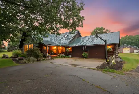 3310 26th Street, Hopkins, MI 49328