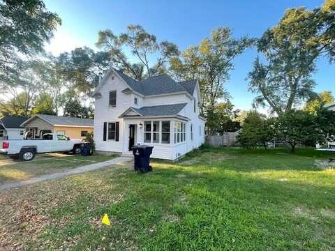 143 E 20th Street, Holland, MI 49423