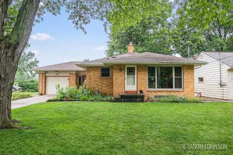 6753 Buchanan Avenue SW, Grand Rapids, MI 49548