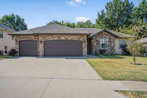 2116 W Mcclernon Street, Springfield, MO 65803