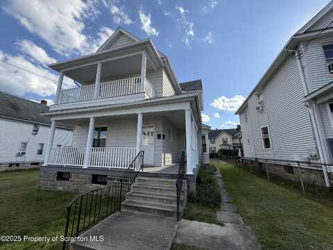 729 W Locust Street, Scranton, PA 18504