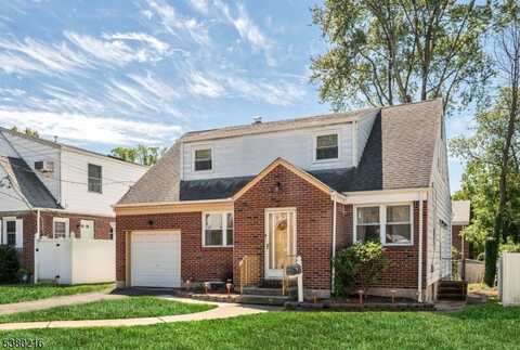 34 Bennett Rd, Teaneck, NJ 07666