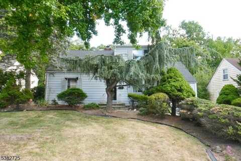 25 Glenview Dr, West Orange, NJ 07052