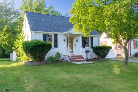 146 3rd St, Dunellen, NJ 08812