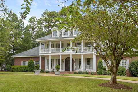4 Troon Cir., Hattiesburg, MS 39401