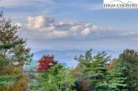 101 Courtside Lane, Beech Mountain, NC 28604