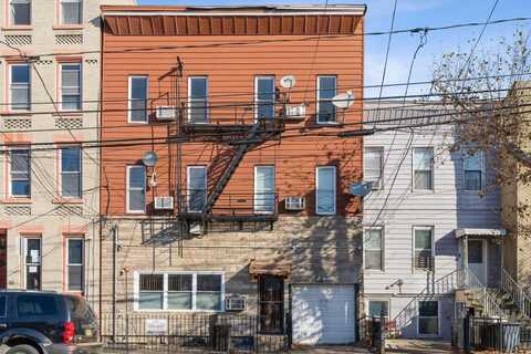 40 BEACON AVE, JC, Heights, NJ 07306