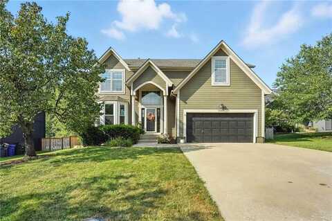 15168 W 154TH Street, Olathe, KS 66062
