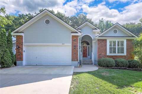 3013 S Redwood Drive, Independence, MO 64057