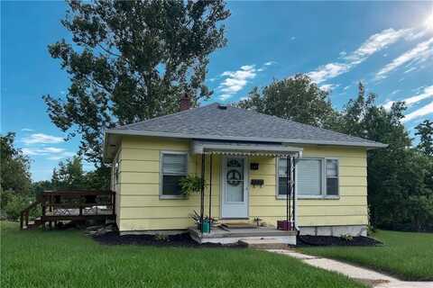 401 E Main Street, Stanberry, MO 64489