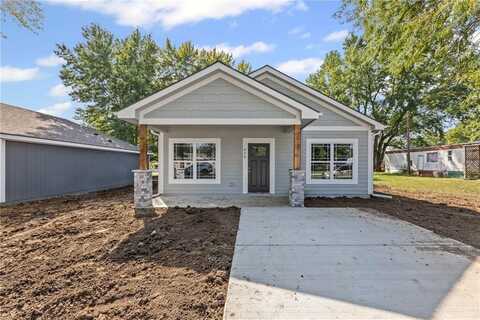 628 Monroe Street, Pomona, KS 66076