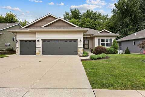 440 E Jefferson St, North Liberty, IA 52317