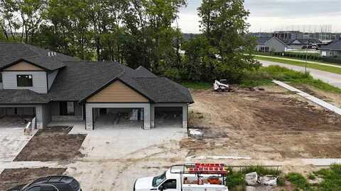 1902 Croell Ave, Tiffin, IA 52340