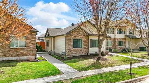741 Arch Rock Road, Iowa City, IA 52245