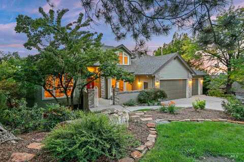 4479 N Keldoon Ave, Boise, ID 83702