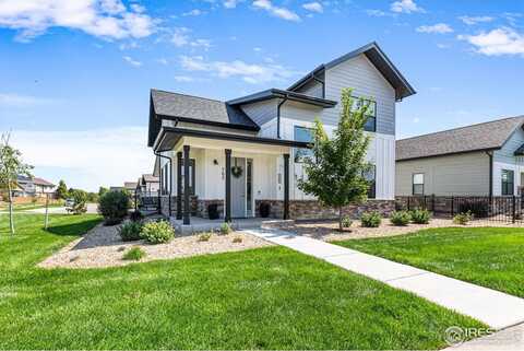 762 Greenfields Dr, Fort Collins, CO 80524