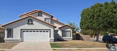 1902 Wake Ave, El Centro, CA 92243