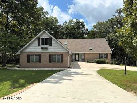 21 Rolling Green Court, Crossville, TN 38558