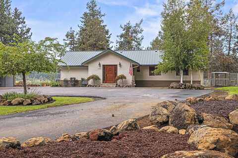 16110 Timberline Lane, Klamath Falls, OR 97601