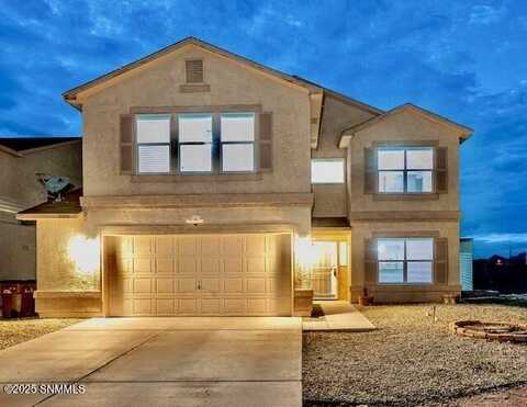 2101 Briarwood Lane, Las Cruces, NM 88005