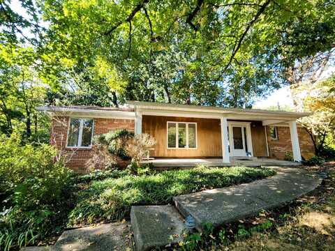 304 Apache Drive, Paint Lick, KY 40461