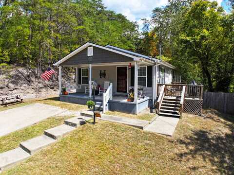 115 Church Street, Irvine, KY 40336