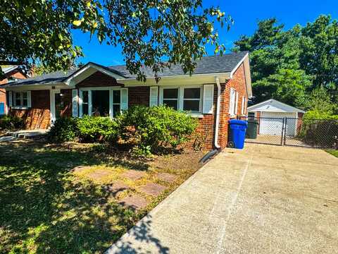 1913 Seven Pines Drive, Lexington, KY 40504