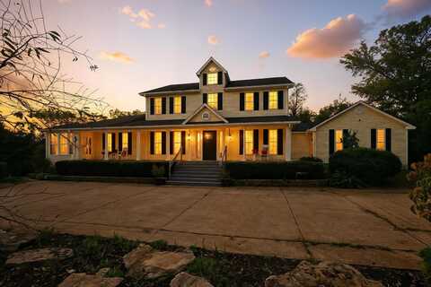 1054 Meadow Lane, Lawrenceburg, KY 40342