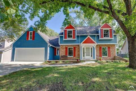 2900 Atchison Circle, Lawrence, KS 66047