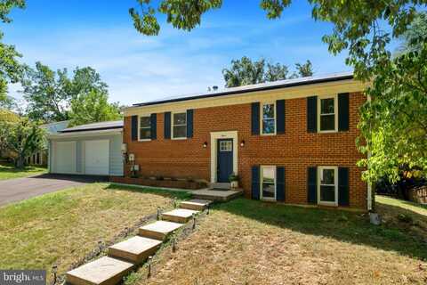 3 WOODSEND PL, POTOMAC, MD 20854