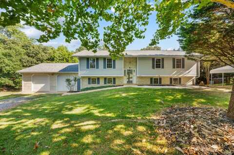 5902 Boonsboro Road, Lynchburg, VA 24503