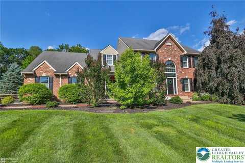 2949 Victoria Lane, White Hall, PA 18104