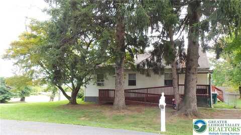301 S Watson Street, Palmer, PA 18045