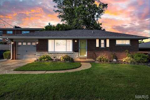 3616 Park Crest Drive, Saint Louis, MO 63125