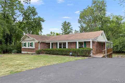 11039 Easy Street, Saint Ann, MO 63074