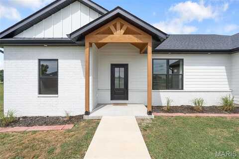 23365 N Lark Song Lane, Sturgeon, MO 65284