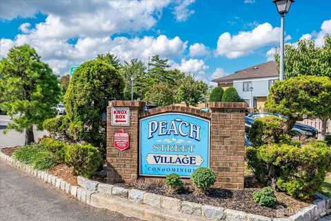 213 Peach Street, Avenel, NJ 07001