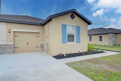 1734 Party Pl, Fort Pierce, FL 34947