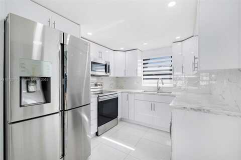6524 W 3rd Ave, Hialeah, FL 33012