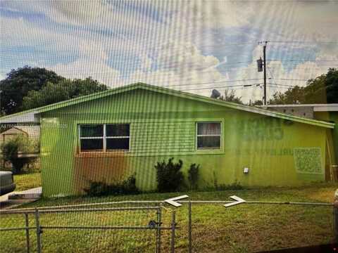 3600 NW 210th Ter, Miami Gardens, FL 33056