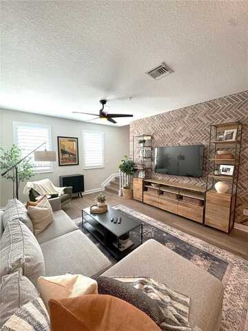 1020 SW 147th Ave, Pembroke Pines, FL 33027