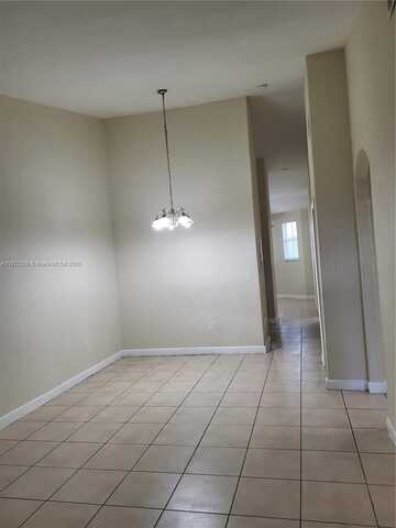 2551 SE 16th Ter, Homestead, FL 33035