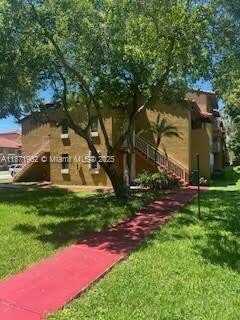 15520 SW 80th St, Miami, FL 33193