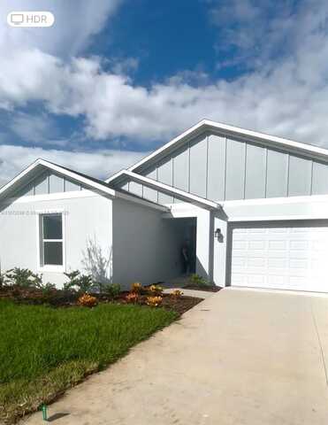 Lasso Loop 2086, Winter Haven, FL 33839