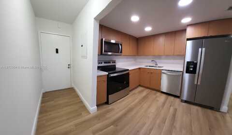 4354 NW 9th Ave, Deerfield Beach, FL 33064