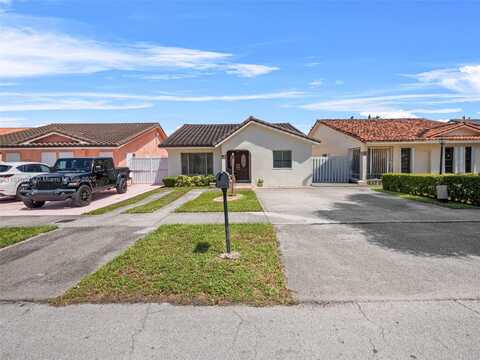 10211 NW 128th Ter, Hialeah Gardens, FL 33018