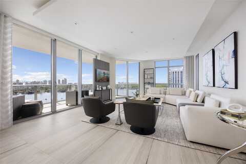 17301 Biscayne Blvd, North Miami Beach, FL 33160