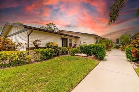 1014 Pine Isle Ln, Naples, FL 34112